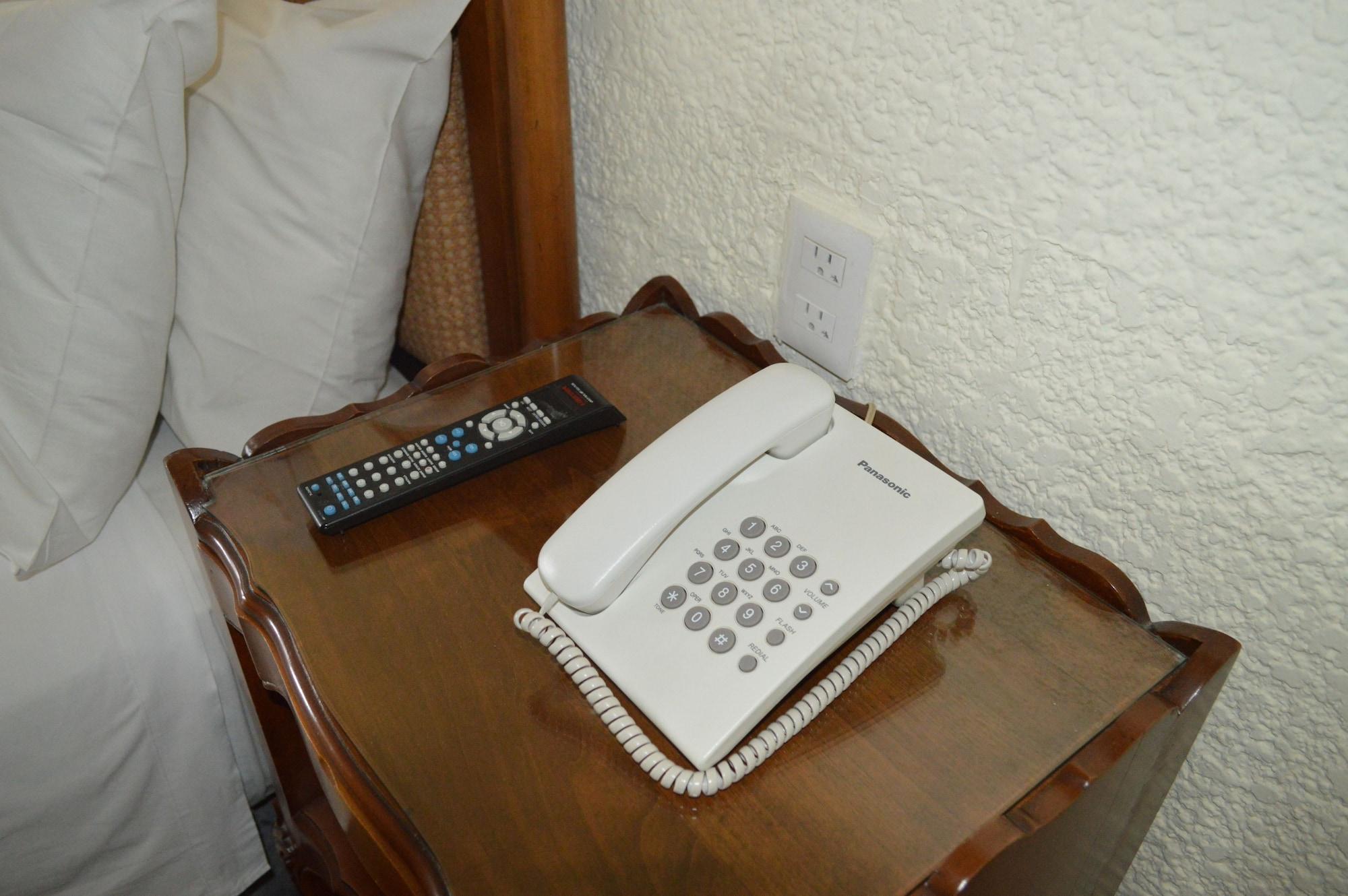 Hotel Valle De Mexico Toreo Екстериор снимка