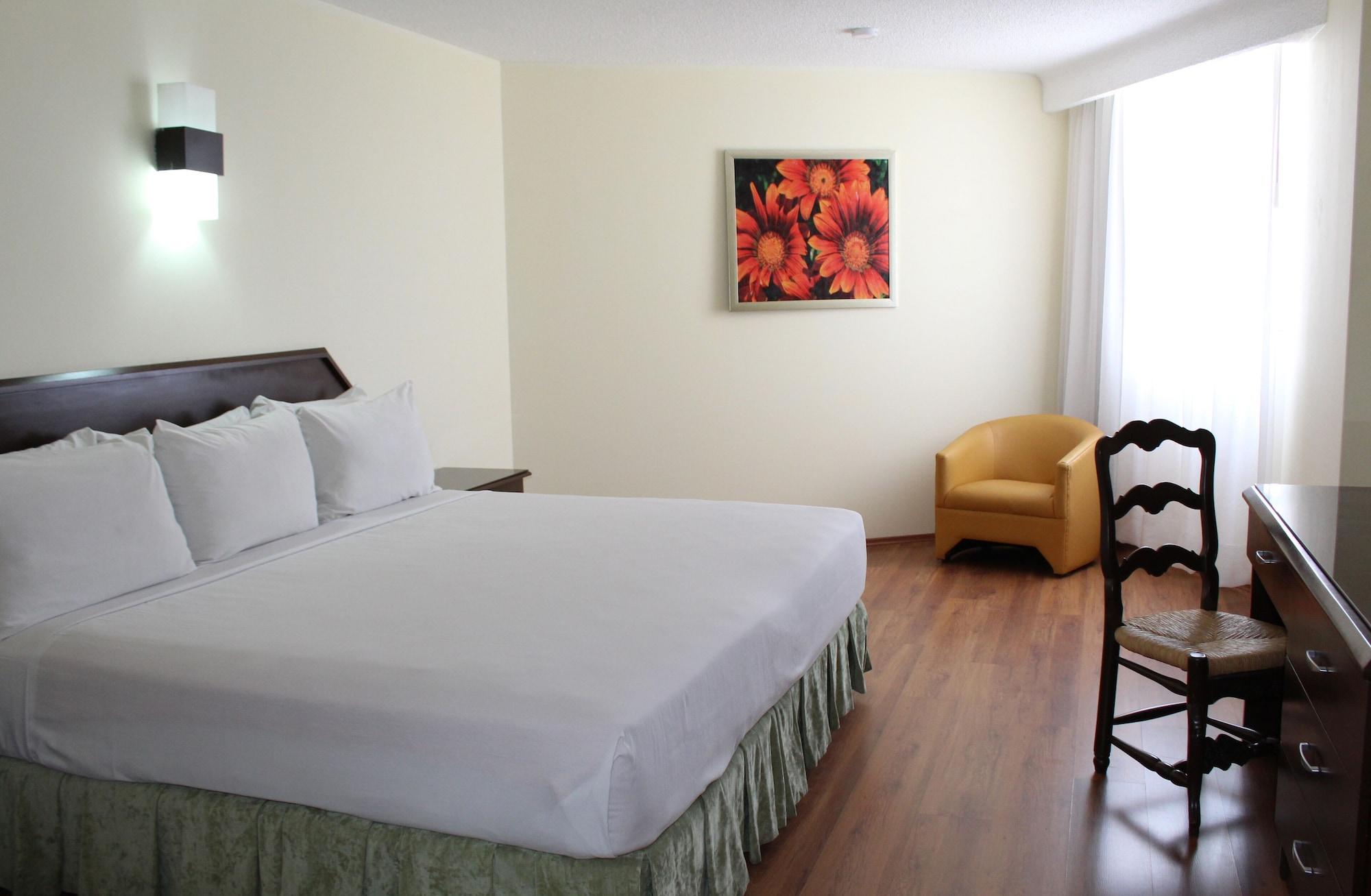 Hotel Valle De Mexico Toreo Екстериор снимка